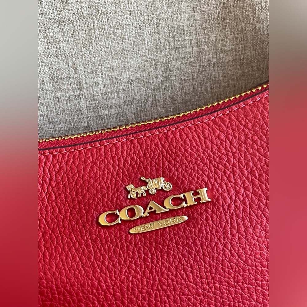‼️last one‼️NWT!COACH TERI SHOULDER BAG(COACH CV934)GOLD/BOLD RED Holiday gift - Picture 5 of 16